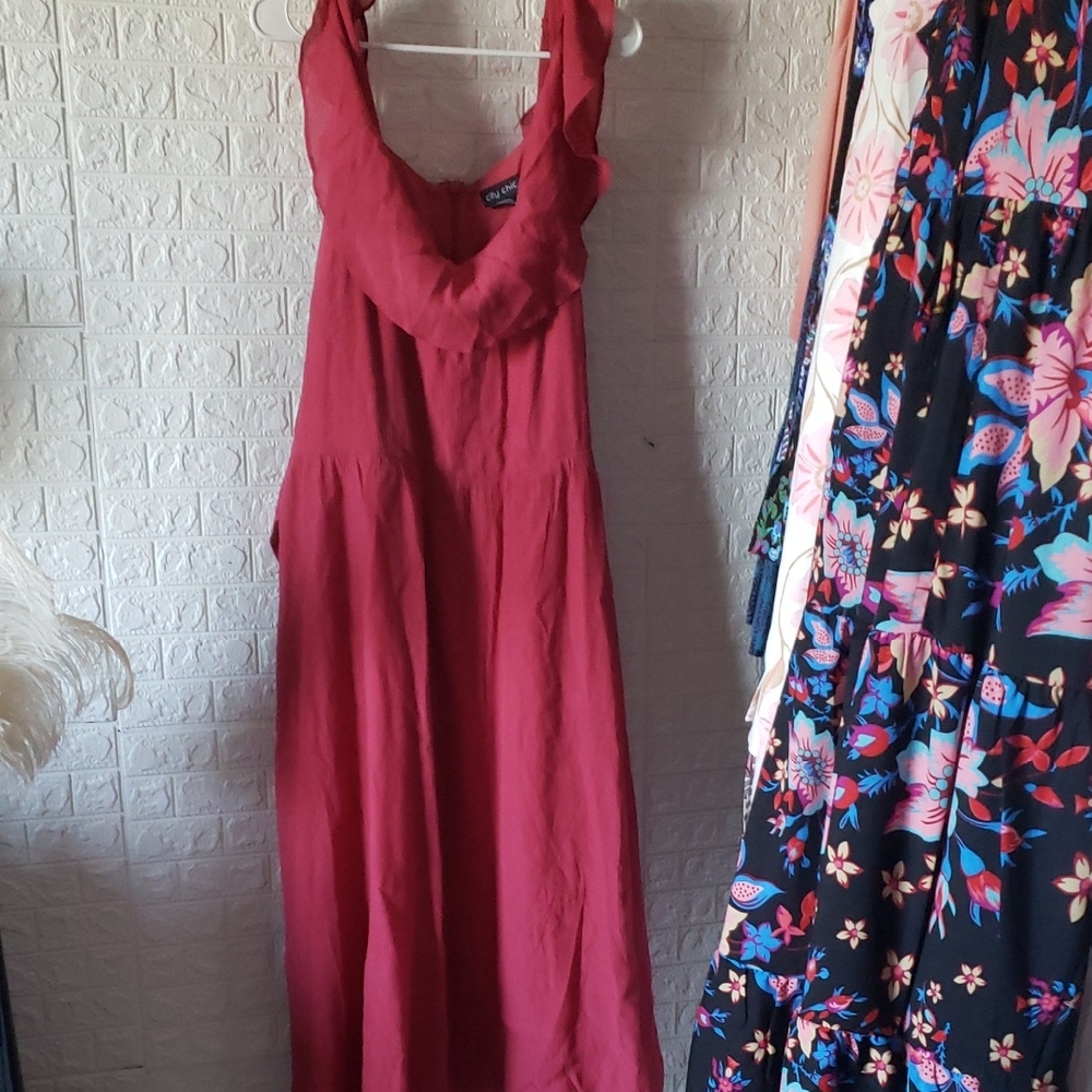 Elegant mauve Sleeveless Dress city chic nwot